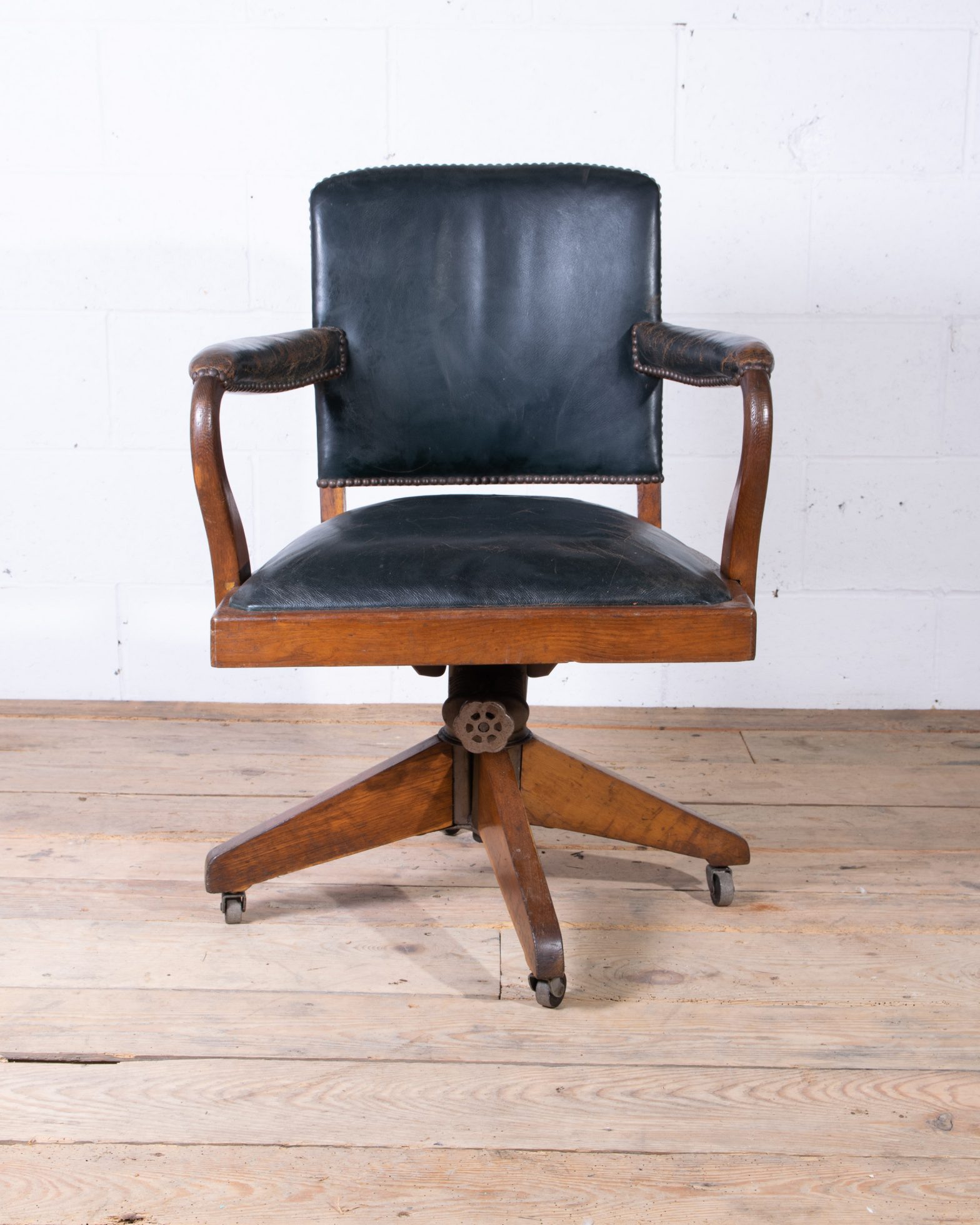 Hillcrest Tilt Swivel Desk Chair