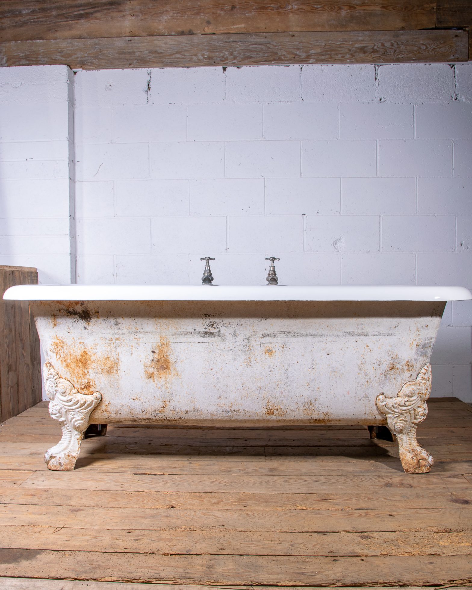 Large Rectangular Roll Top Bath