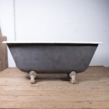 Antique Clawfoot Bath
