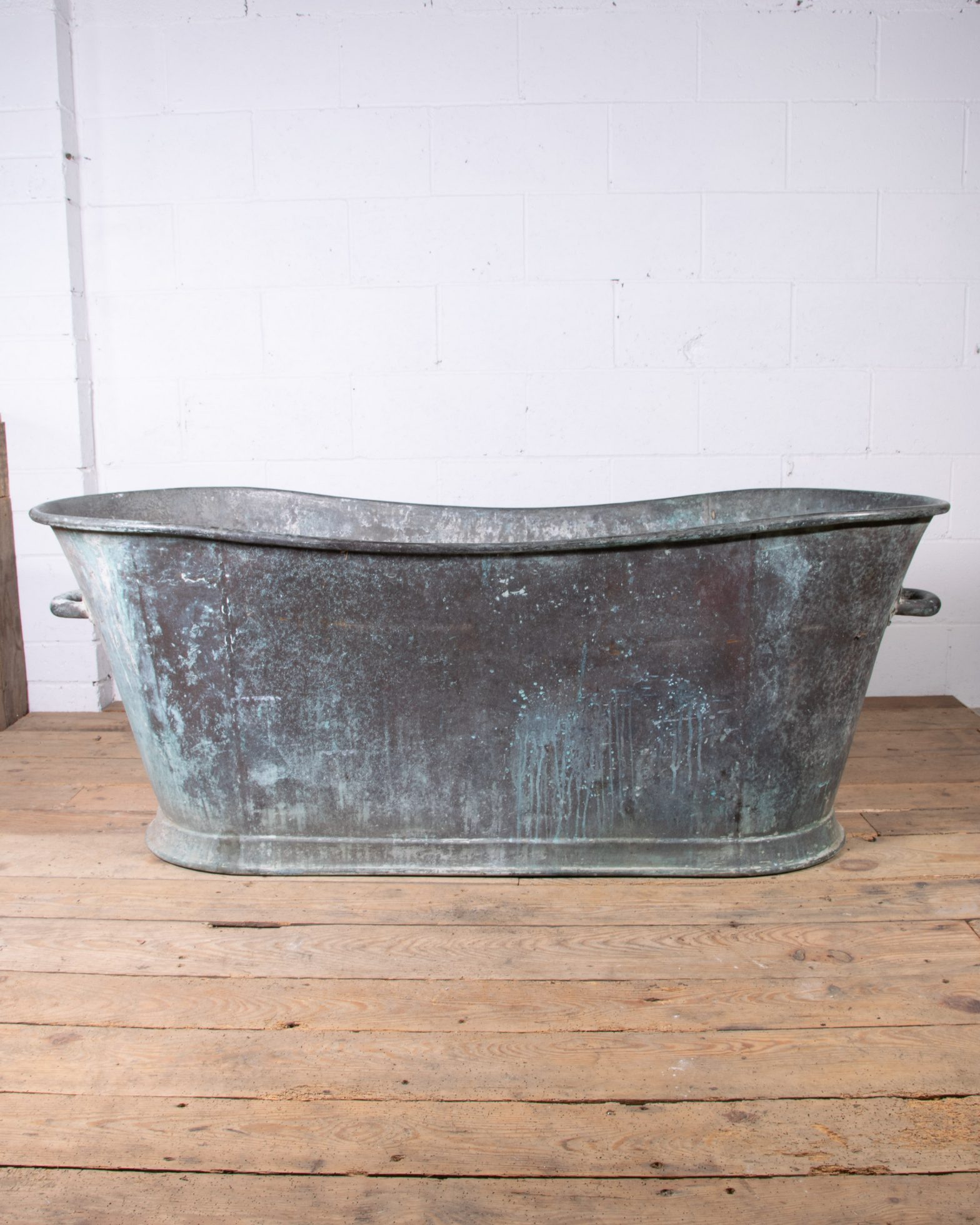 Copper Bathtub with Handles