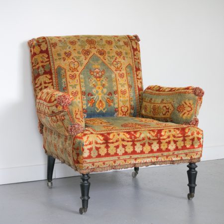 Carpet Chair