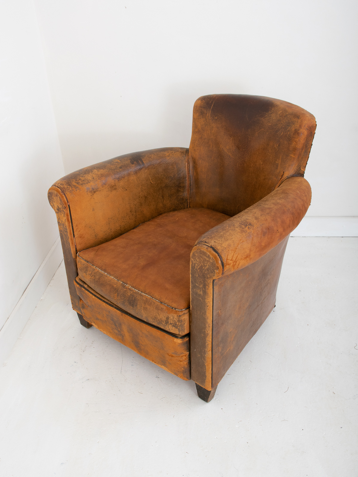 Curved Back Leather Club Chair