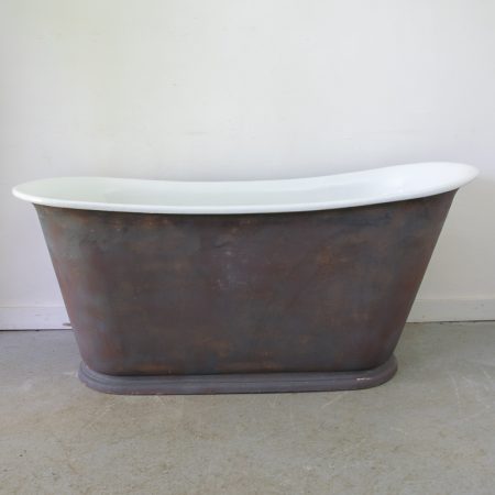 Bateau Bath on Plinth