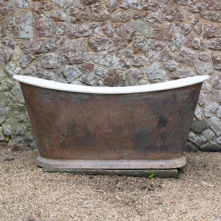 Bateau Bath on Plinth