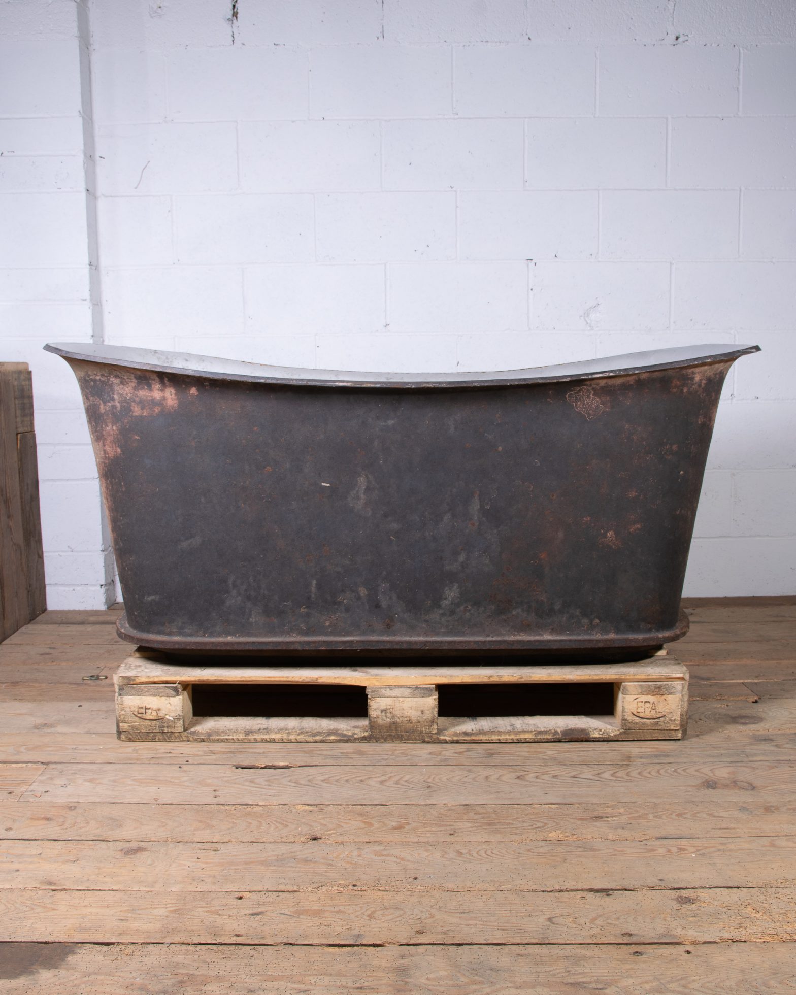 Cast Iron Empire Bath