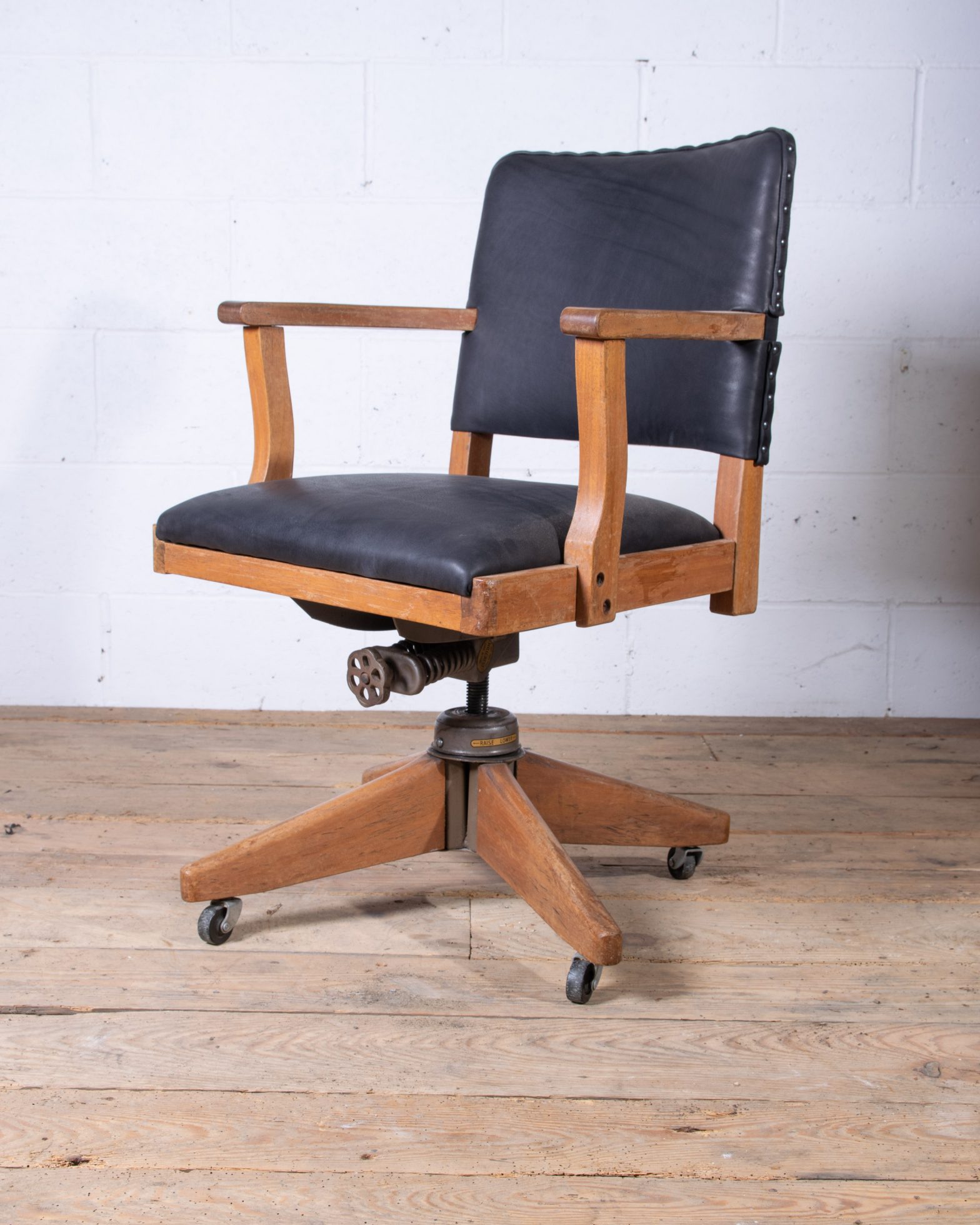 Hillcrest Tilt Swivel Desk Chair