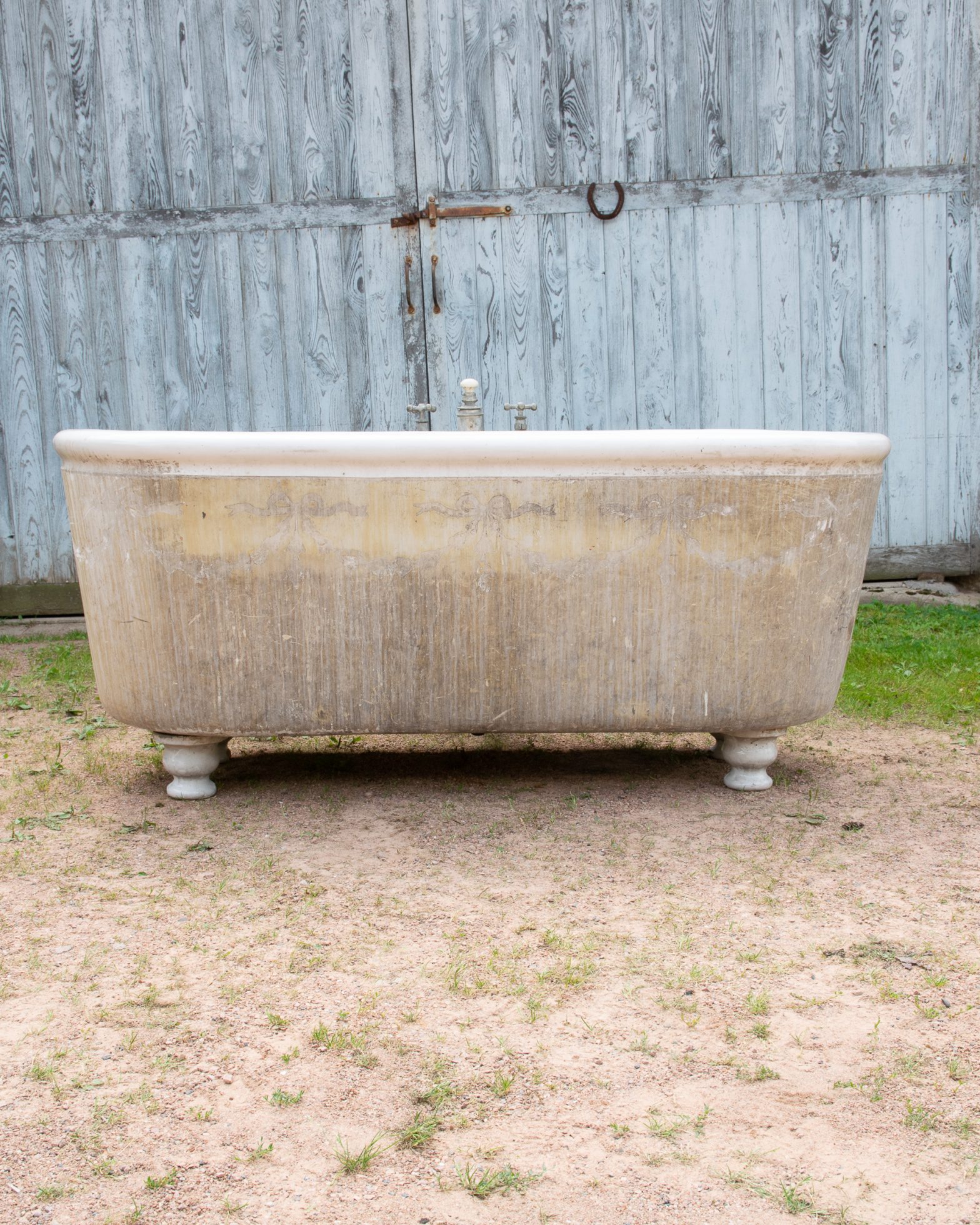 Porcher Ceramic Bath