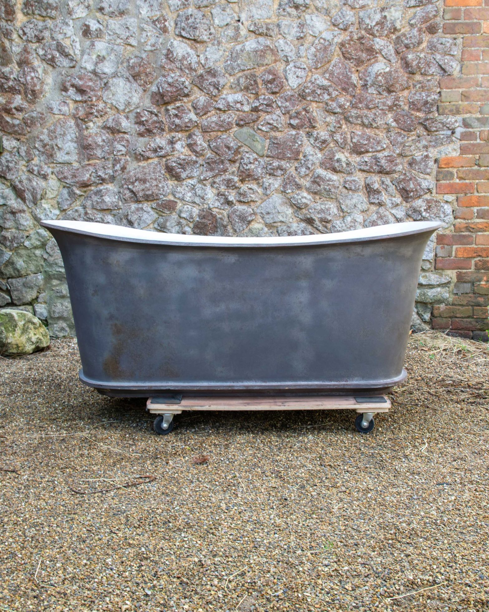 Rogeat C2 Cast Iron Empire Bathtub