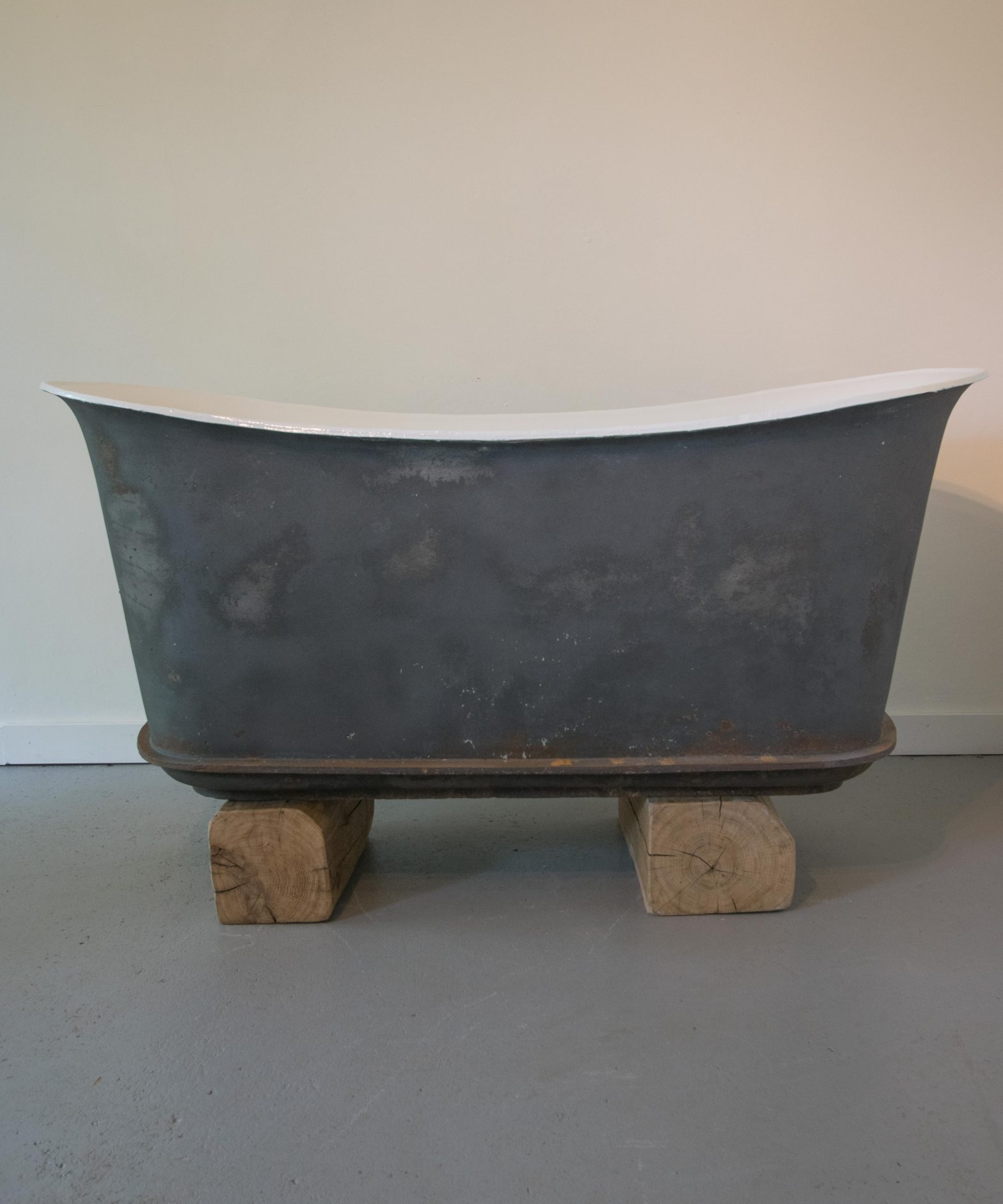 Rogeat No2 Empire Bath