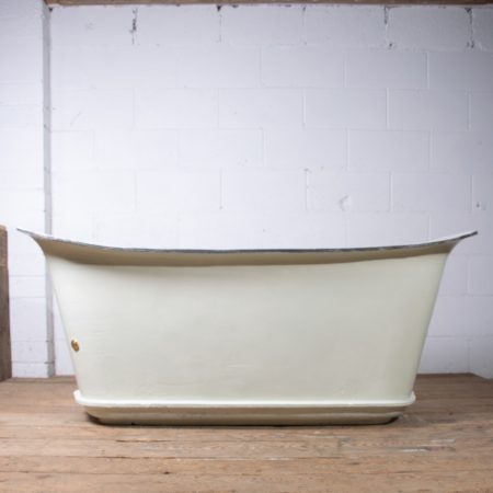 Rogeat Empire Bath