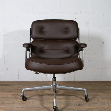 Vintage Herman Miller Time Life Chair