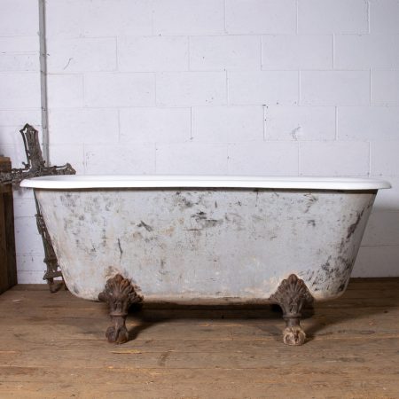 Antique Clawfoot Bath