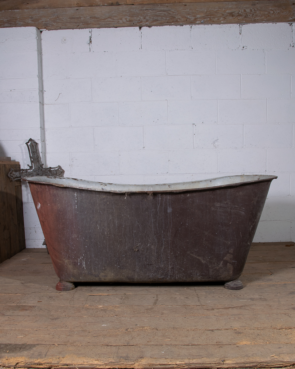Antique Cast Iron Bath
